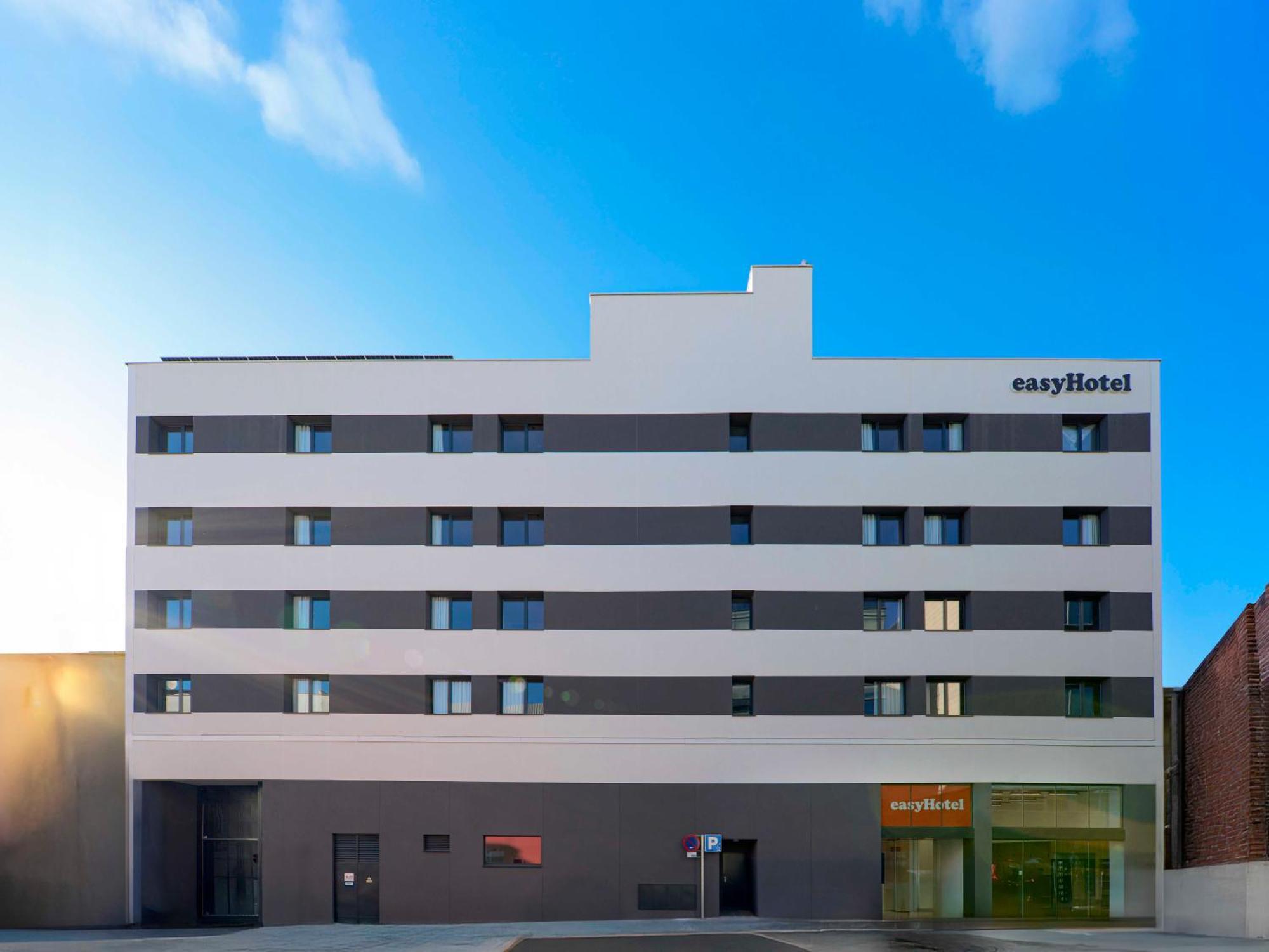 Easyhotel Madrid Alcala — Foto 1